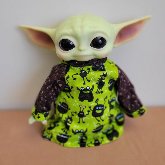 Halloween Monsters 2pc. Outfit & Scarf set for 11" Mattel Child Grogu Yoda dolls - Picture 4 of 5